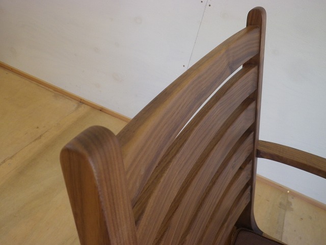 椅子の細部２